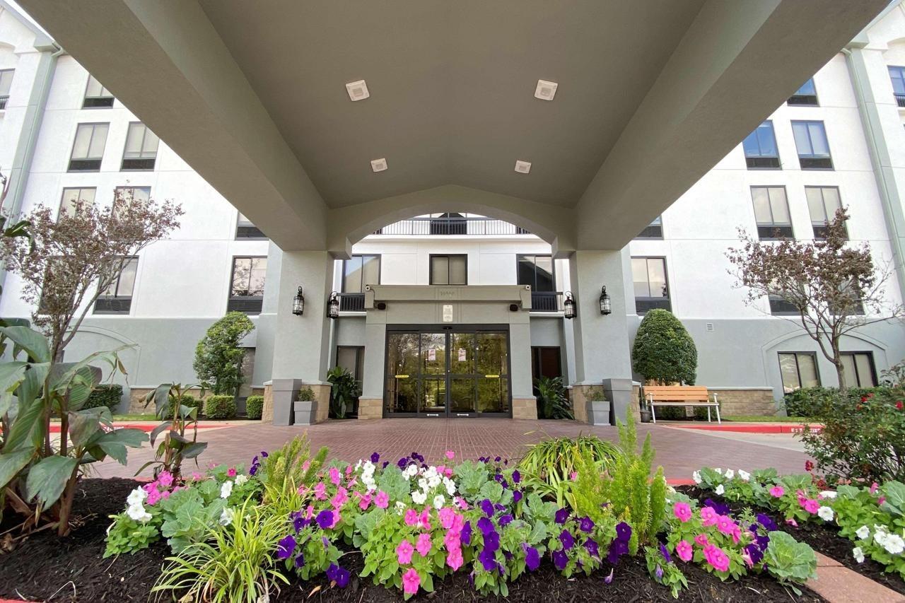 Best Western Plus Sugar Land-Stafford Exterior photo